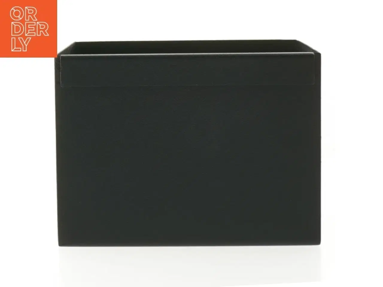 Billede 2 - Væghængt planteboks fra Ferm Living (str. 15x15x11 cm)