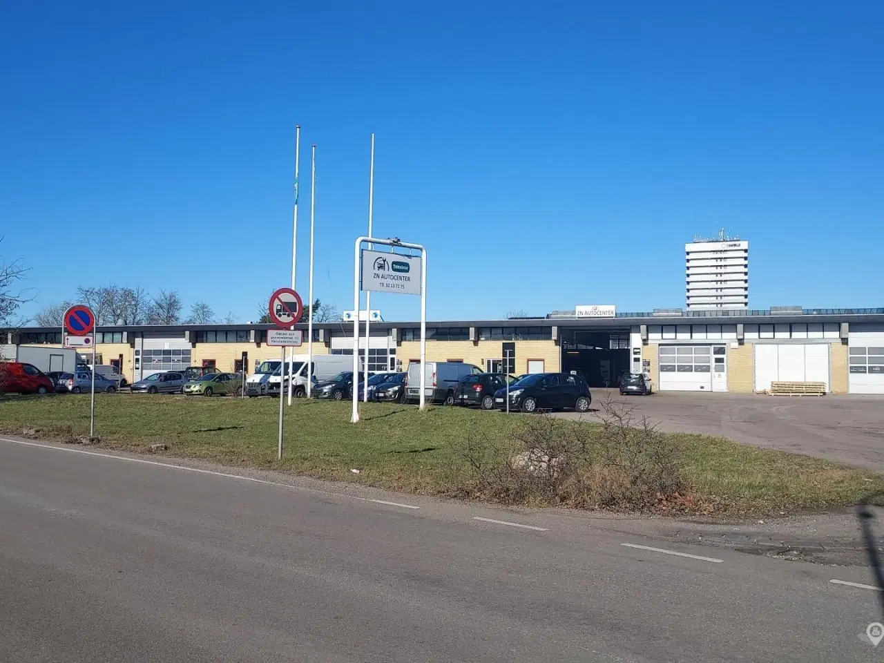 Billede 9 - Autoværksted / Værksted / Lager/ Produktion / Showroom - Stor port