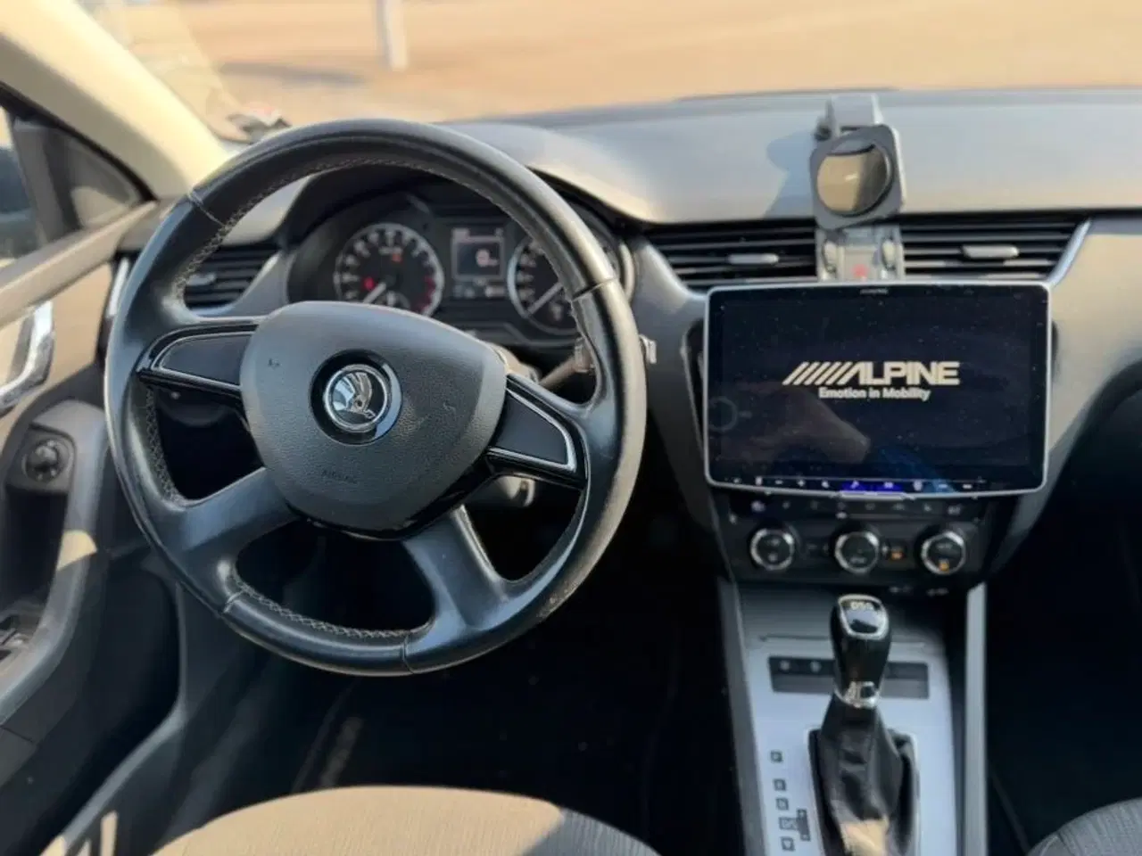 Billede 9 - Skoda Octavia 2,0 med varmepumpe og stort anlæg 