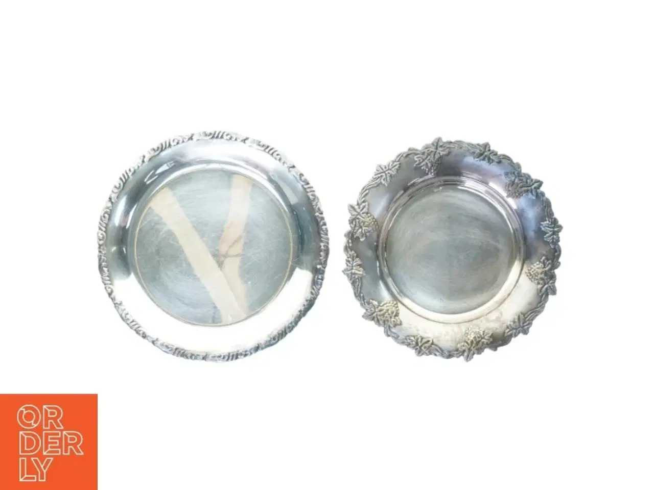 Billede 1 - Små sølvbakker i  sølvplet (str. 27 cm)