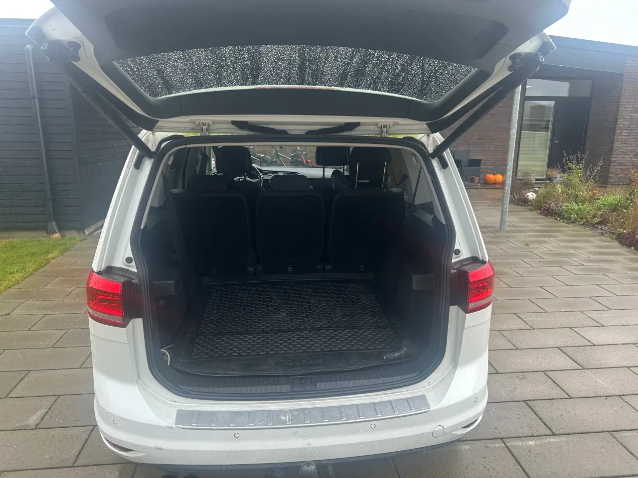 Billede 4 - VW Touran Highline DSG | 7 sæder, nyserviceret