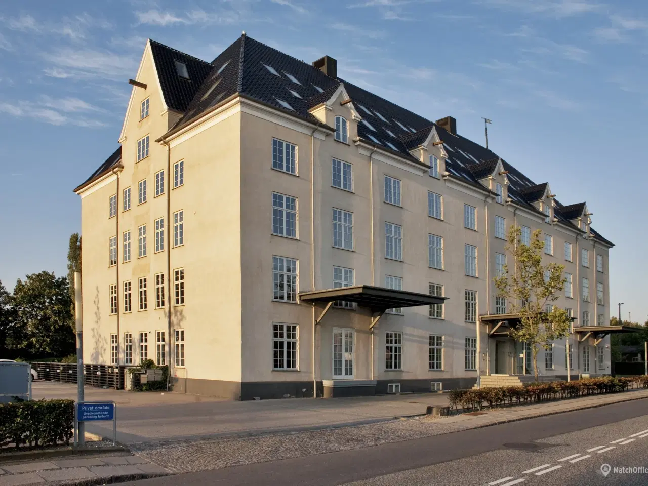 Billede 2 - Stort og meget præsentabelt kontorlejemål i det historiske Hartmanns Pakhus, tæt på Glostrup station.