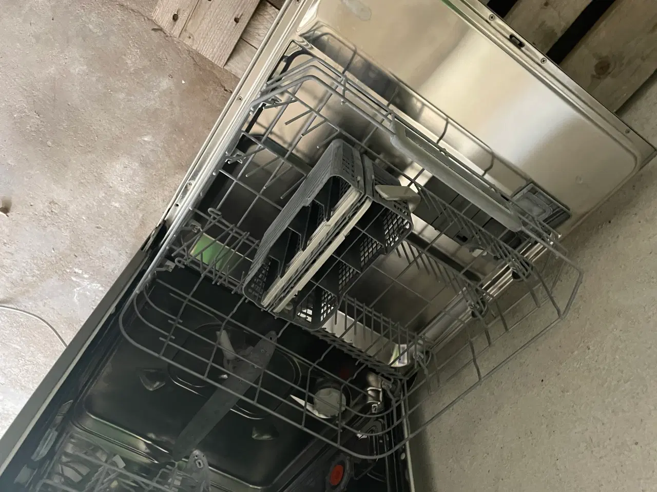 Billede 3 - Electrolux opvaskemaskine i stål