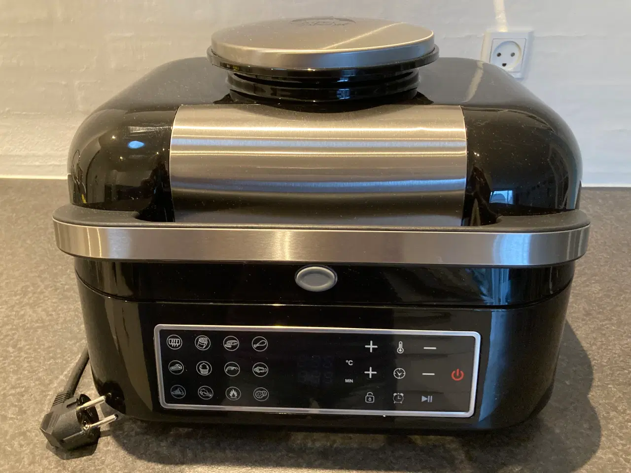 Billede 1 - 2-i-1 Grill og Airfryer 6,3 Liter - 1800W