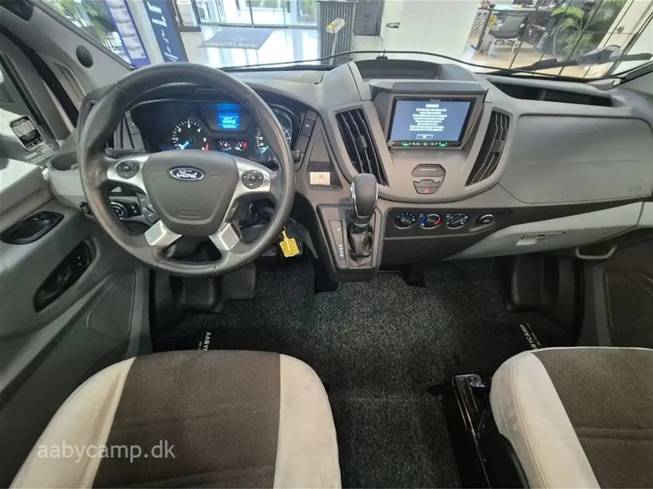 Billede 6 - 2019 - Benimar Tessoro 442   NK pakke. Automatgear. 95 Ah Batteri. solcelle. markise.  varme på spildevand. en ejer fra ny.  fuld service hos Ford inkl. tandrem. undervognsbehandlet.