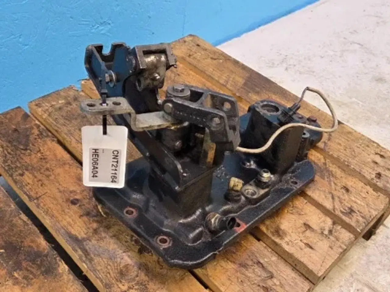 Billede 4 - Massey Ferguson 6290 Dæksel 3791300M15