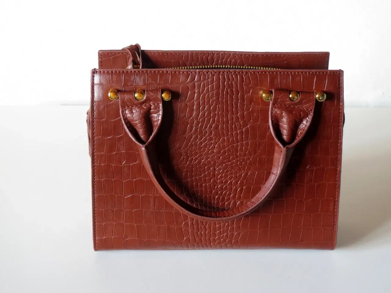 Billede 3 - Rødbrun håndtaske