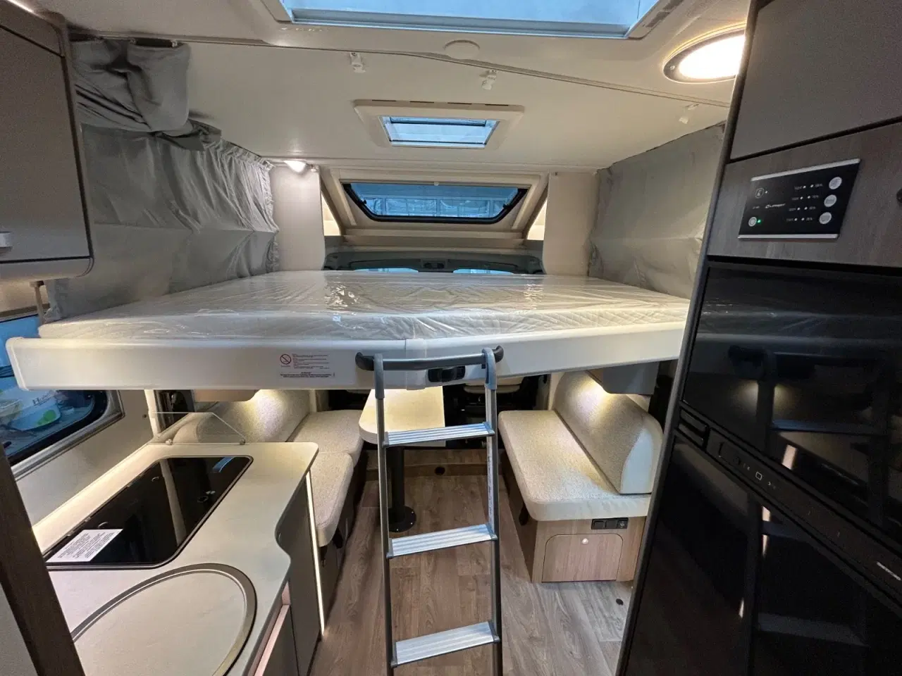 Billede 13 - Carado T457 PRO+ 2,2 JTD 140 aut.