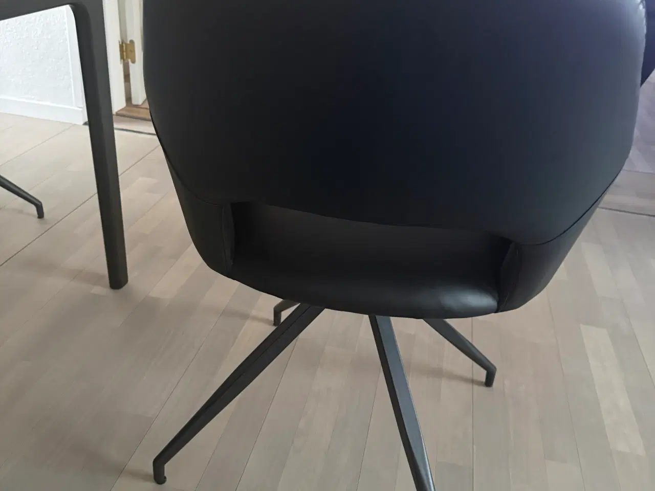 Billede 2 - Spisebordsstole