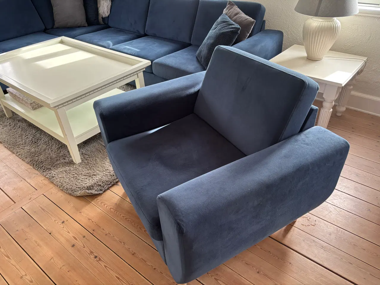 Billede 3 - Hjørnesofa og Lænestol