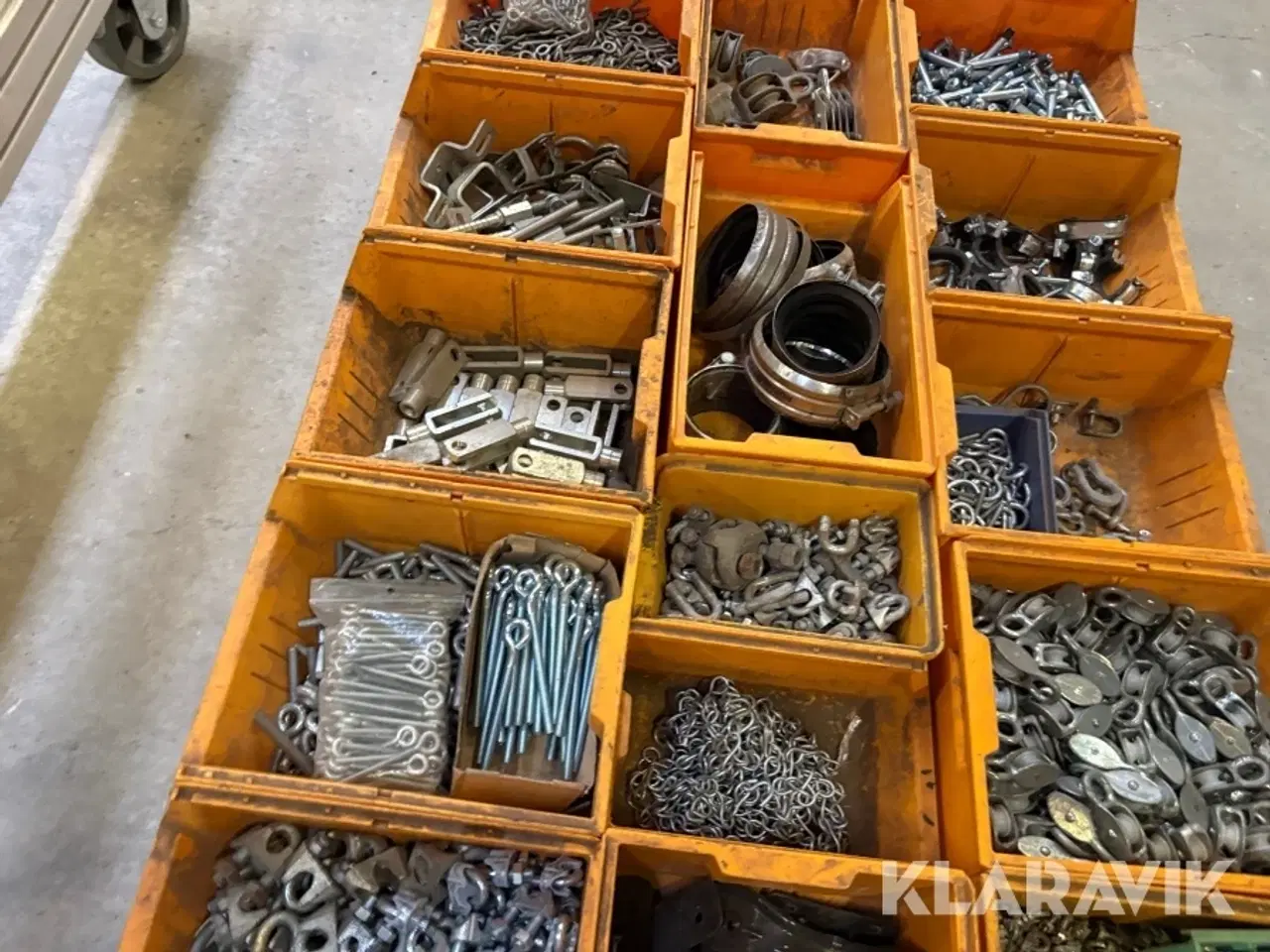 Billede 5 - Diverse grej i gule kasser