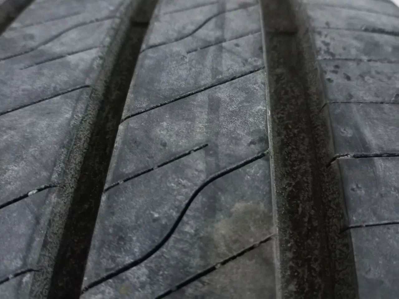 Billede 4 - Goodyear sommerdæk 235/50R/19C