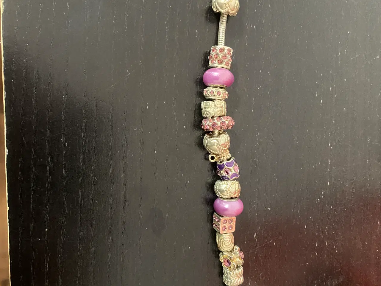 Billede 10 - Armbånd med Charms