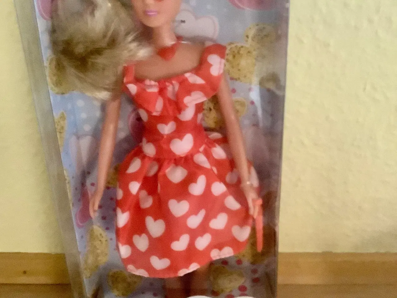 Billede 3 - Steffi Love - ny i æsken.