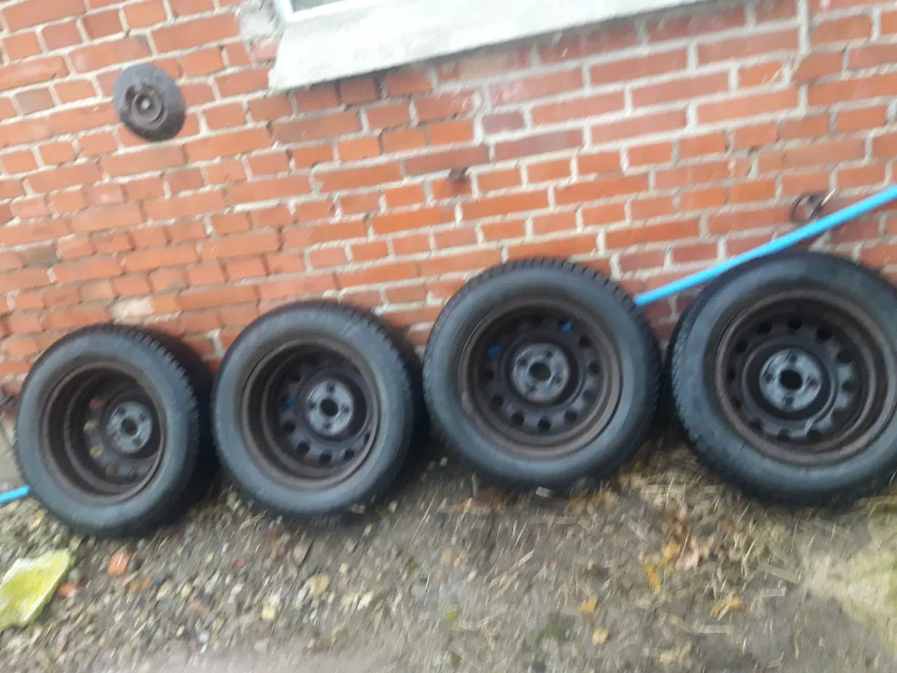 Billede 2 - Fælge med dæk