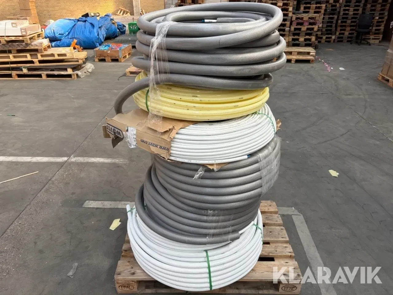 Billede 3 - Lot - Pex rør og slanger - 1 palle