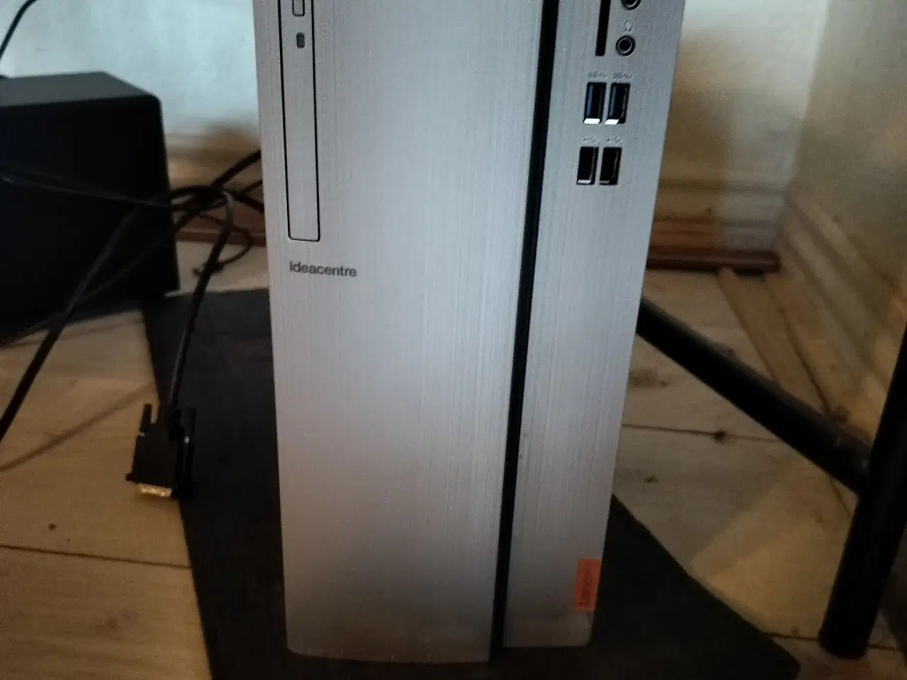 Billede 1 - god og fin lenovo idacenter 