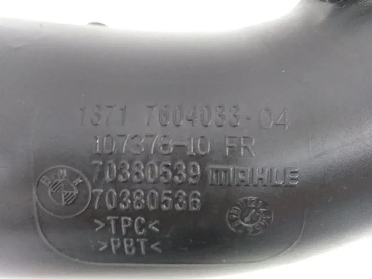 Billede 4 - Trykslange. Intercooler-Indsugningsmanifold. E12429 BMW MINI X3 (F25) F20 F30 F31 F21 F34GT F32 F22 F33 F35 F36 X4 (F26) F23 F21LCI F20LCI F35 LCI F8