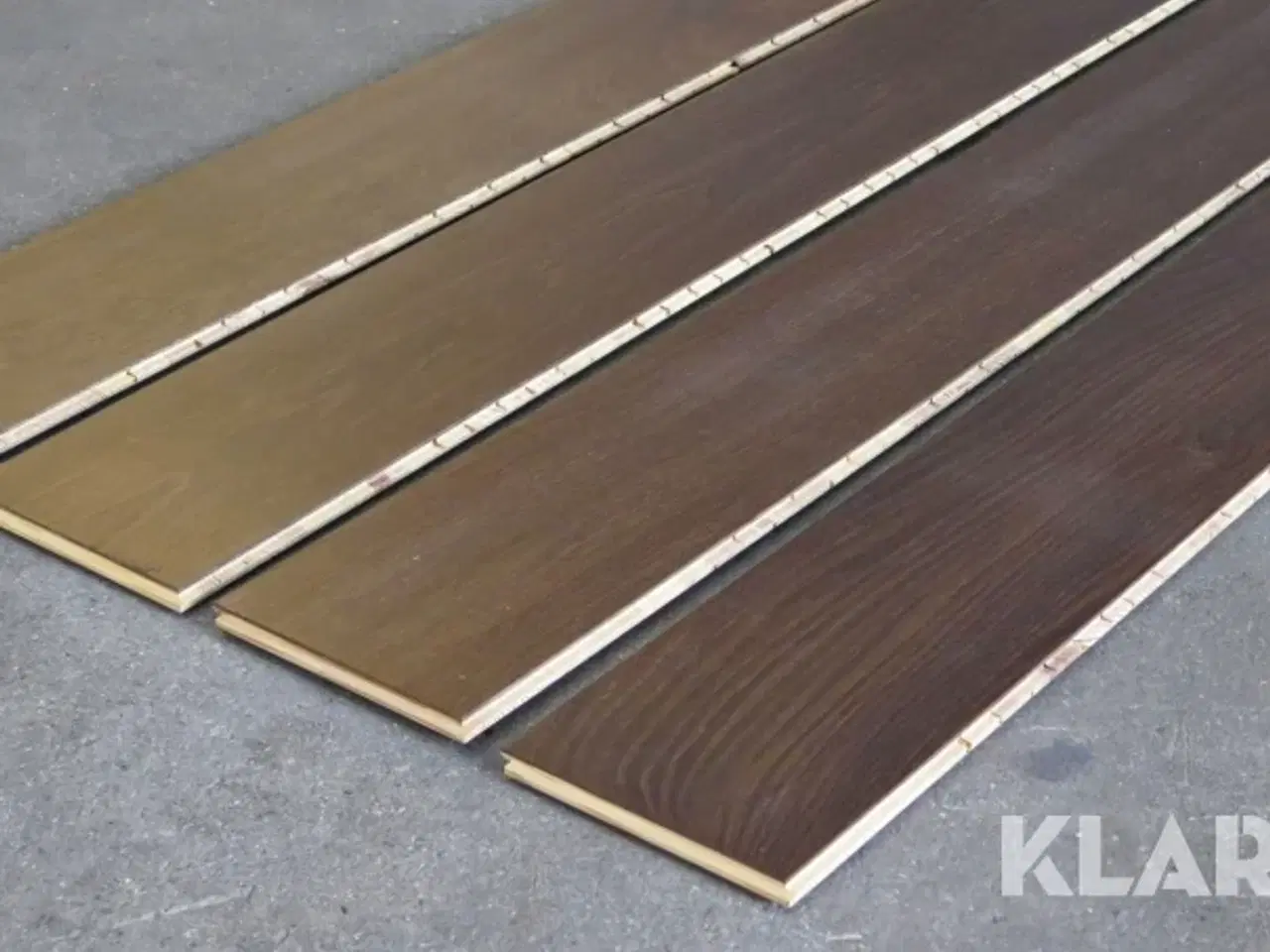 Billede 7 - Plankegulv i egetræ. Varmebehandlet, naturlak. Wiking Gulve -2.sort. 28,1 m2