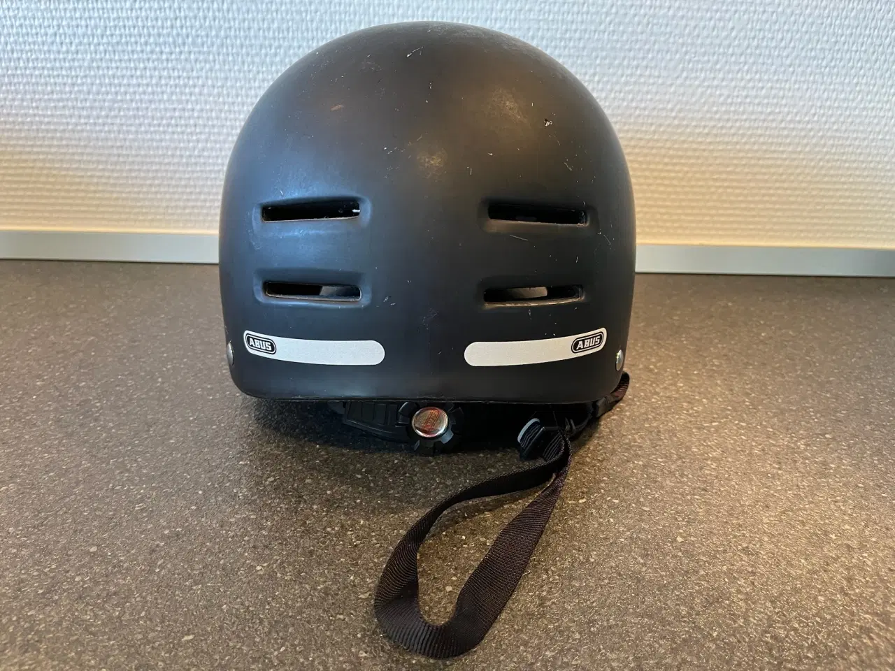 Billede 2 - Abus cykelhjelm