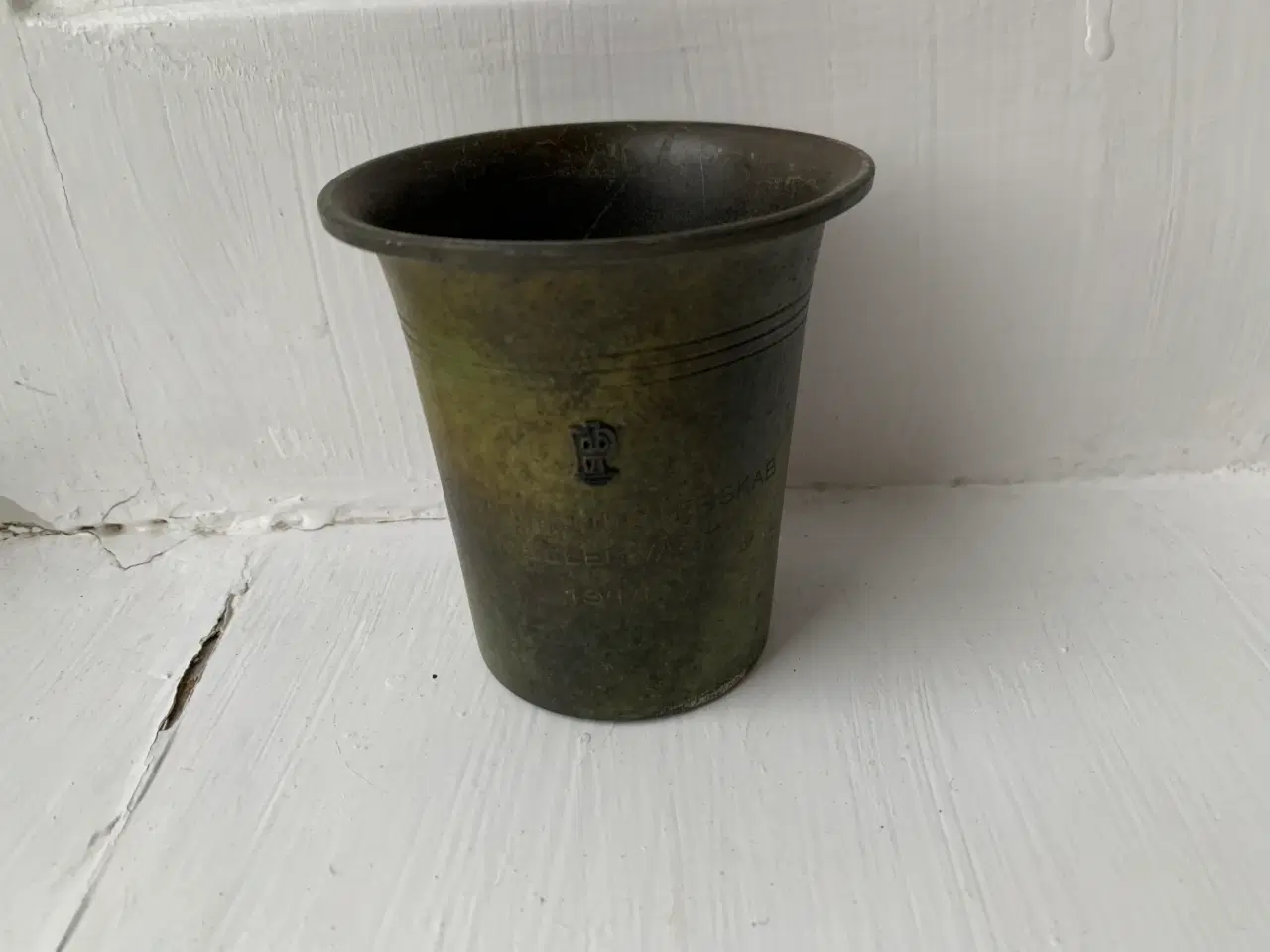 Billede 2 - Lysestage og krus i kunstbronze