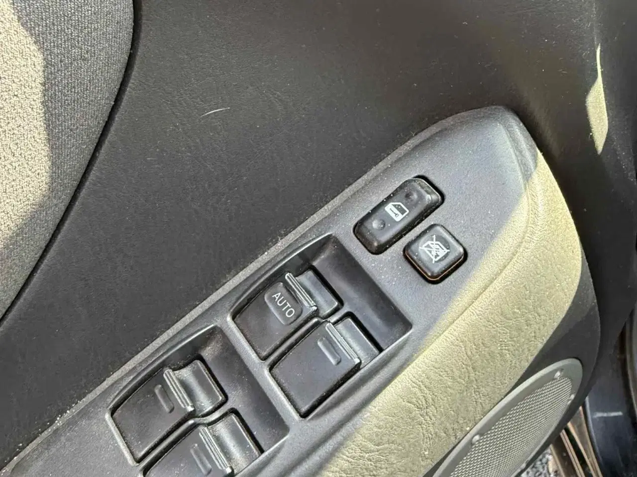 Billede 10 - Toyota RAV4 2,0 D-4D 4x4 Van