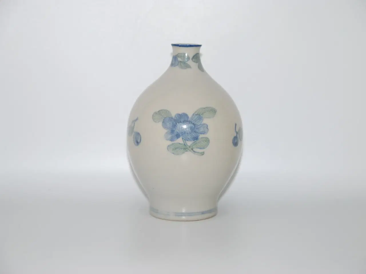 Billede 1 - Vase af Oluf Jensen for Royal Copenhagen 