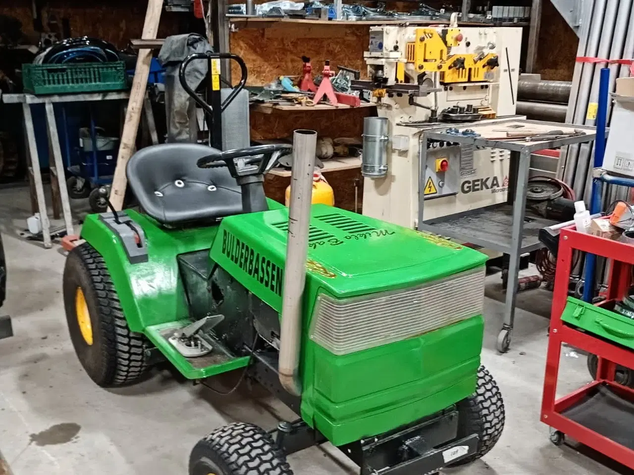 Billede 1 - Weedeater havetraktortrækker
