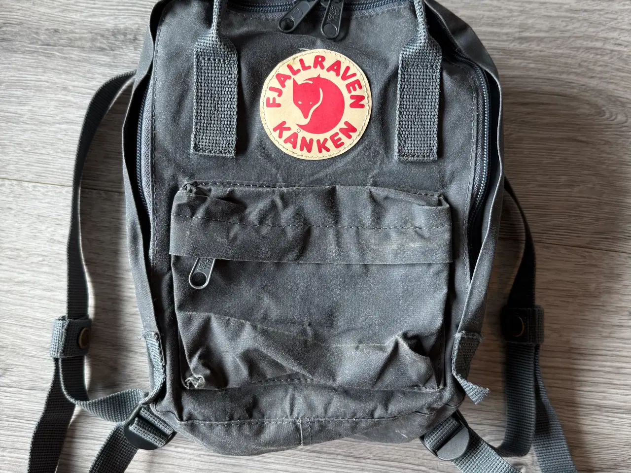 Billede 2 - Fin Army grøn Fjallraven mini rygsæk
