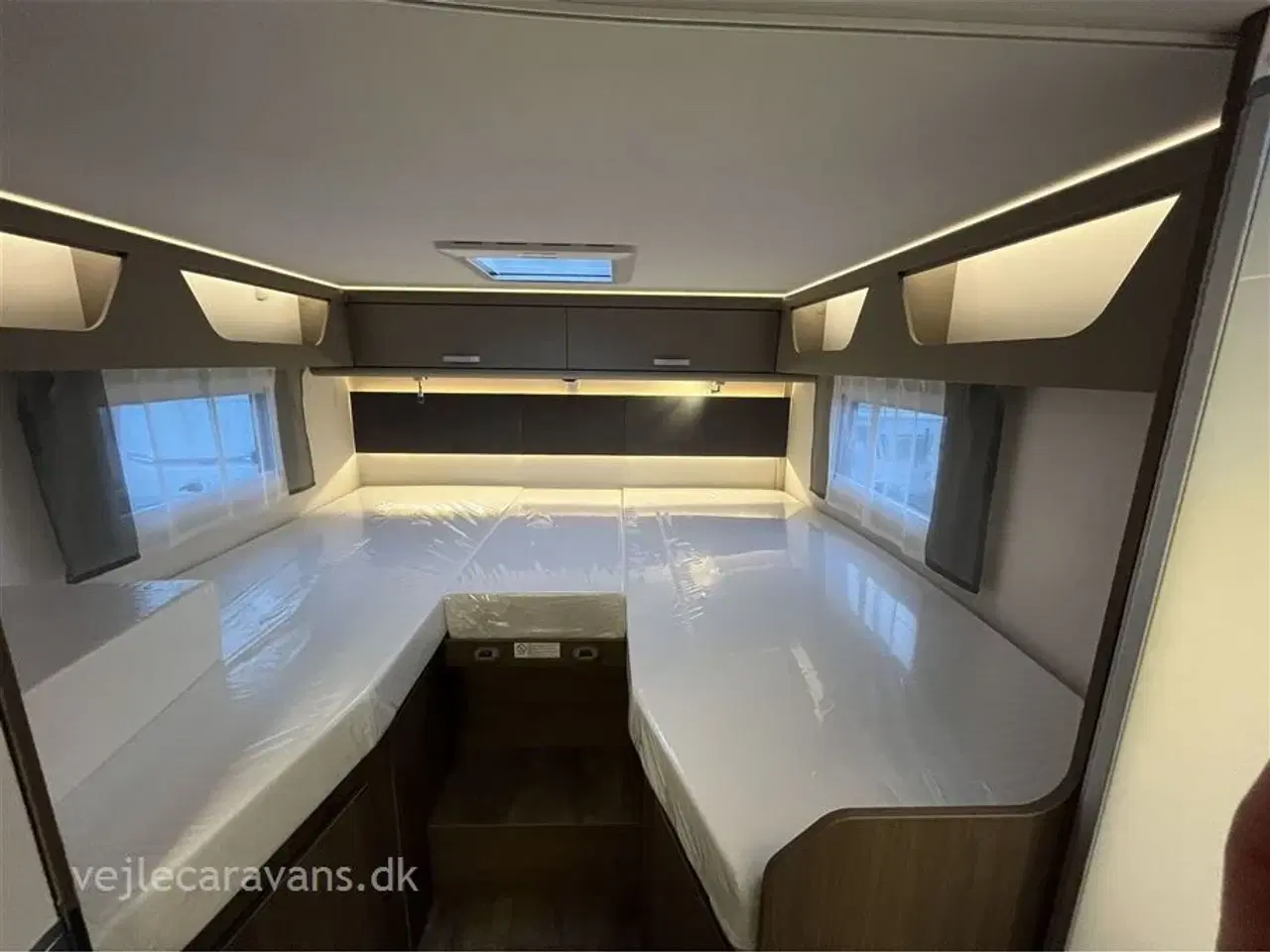 Billede 14 - 2026 - Carado T 447