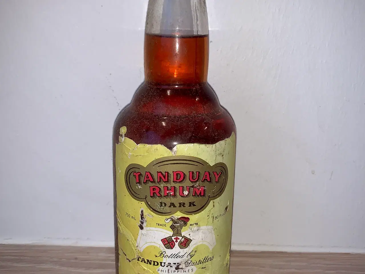 Billede 1 - Tanduay Rhum Dark – ældre aftapning / samlerflaske