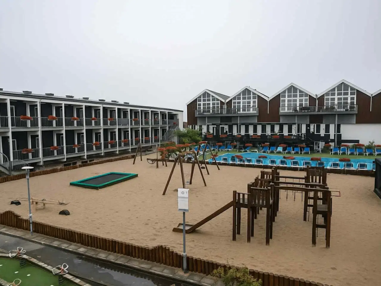 Billede 1 - Dejlig ferielejlighed i Feriecenter på Djursland