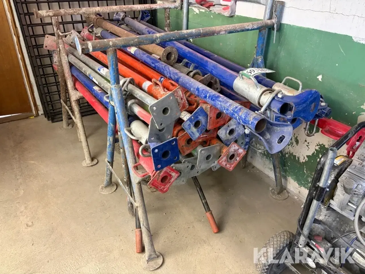 Billede 1 - Lot soldater og støttestænger 35 styk