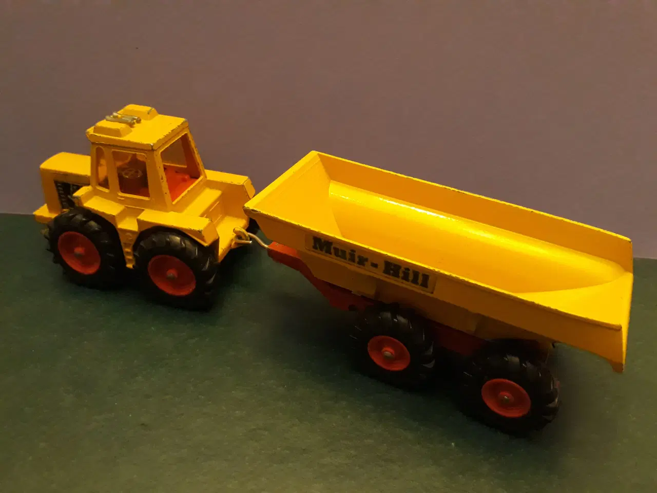 Billede 6 - Matchbox Muir-Hill Traktor med Tiptrailer