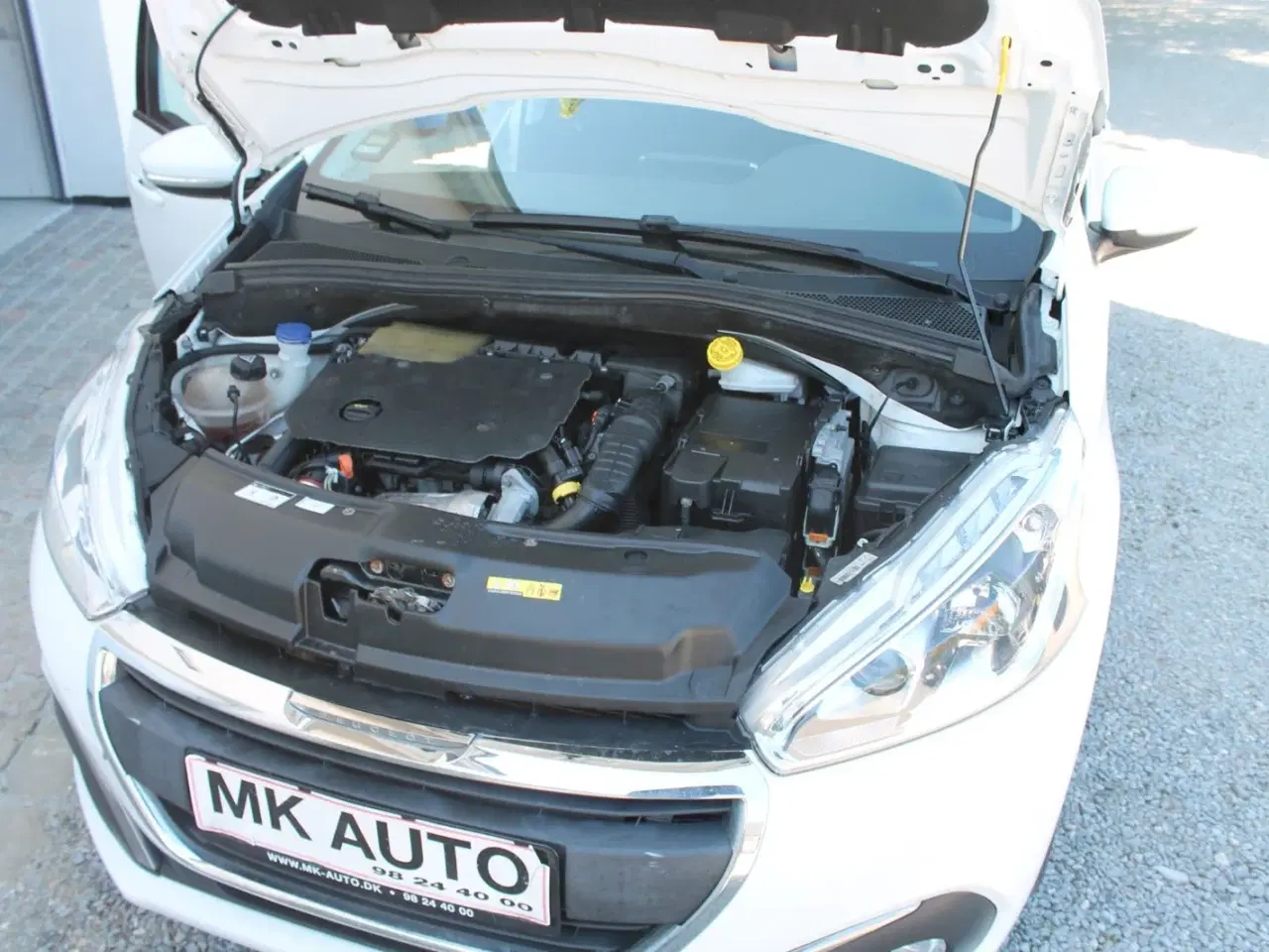 Billede 12 - Peugeot 208 1,5 BlueHDi 100 Prestige Sky