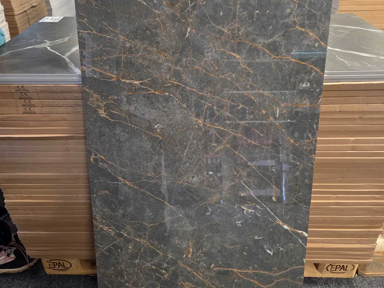 Billede 6 - Gulv og vægfliser