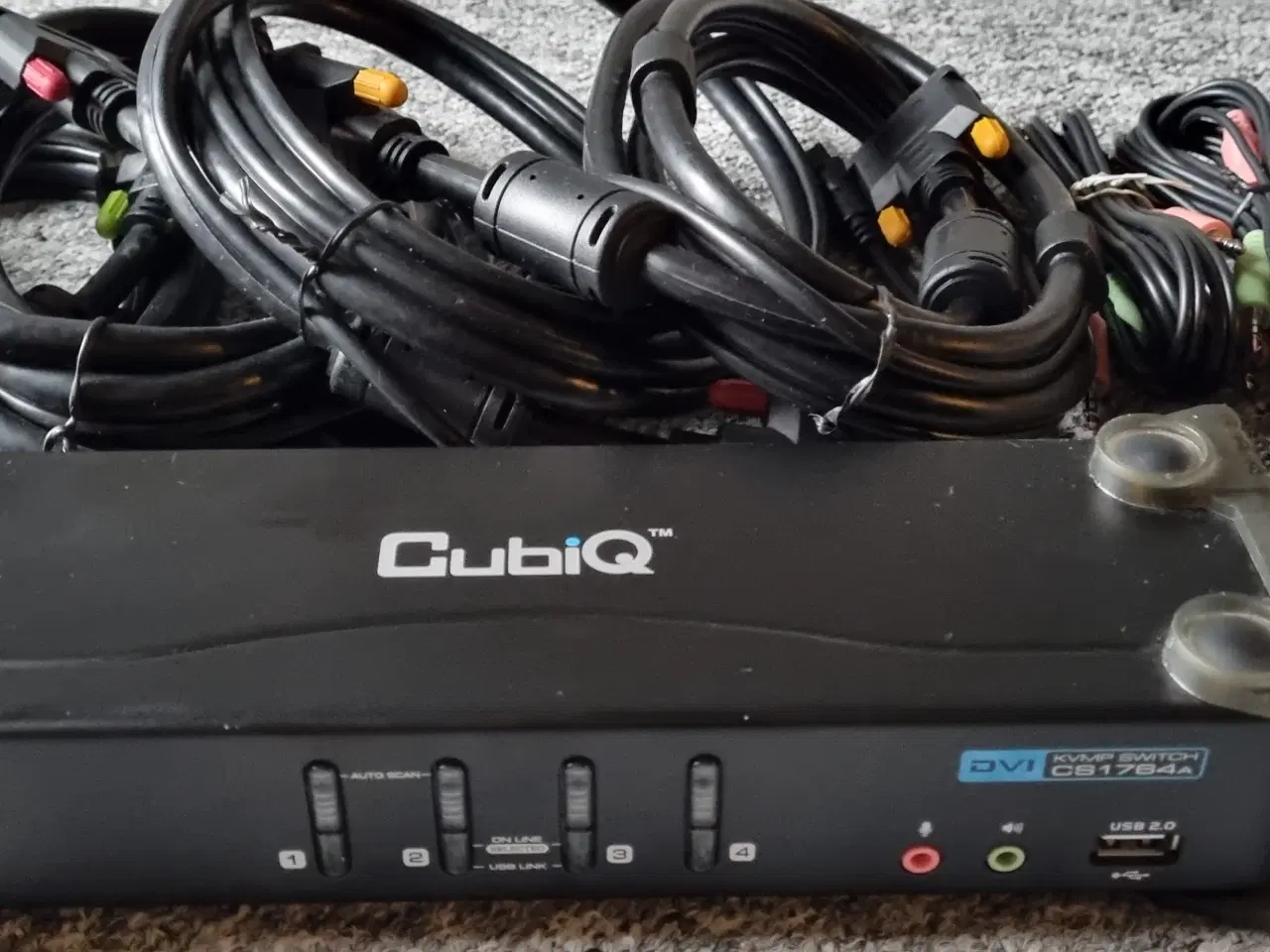 Billede 2 - ATEN-CubiQ KVM switch