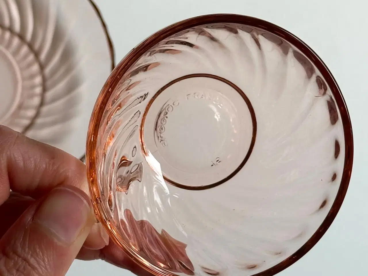 Billede 5 - Espressokopper m swirl, Arcoroc, 2 stk samlet