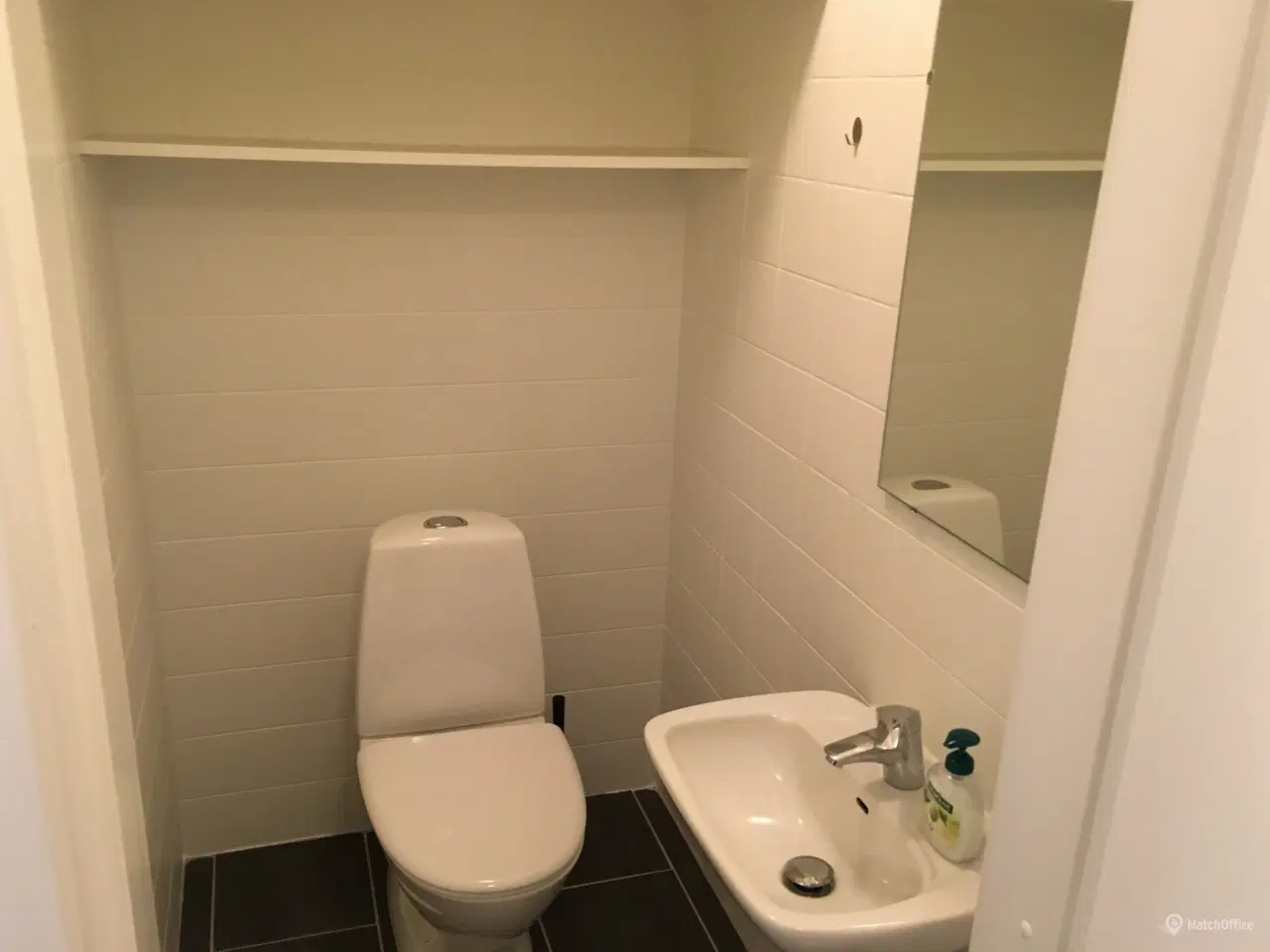 Billede 4 - Dejligt lokale i charmerende ejendom i Odense udlejes