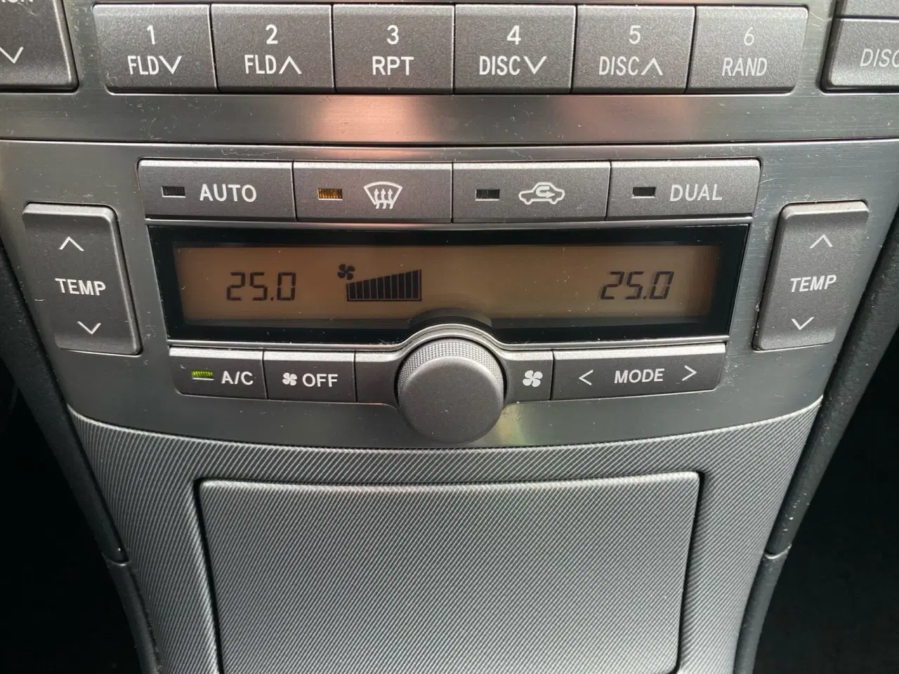 Billede 14 - Toyota Avensis 1,8 Linea Terra 129HK Stc