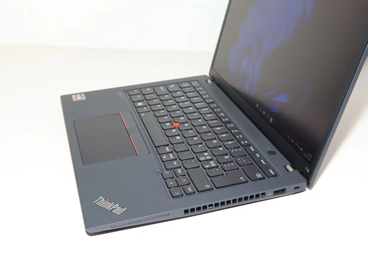 Billede 3 - Lenovo ThinkPad T14 Gen 3 - årg. 2024