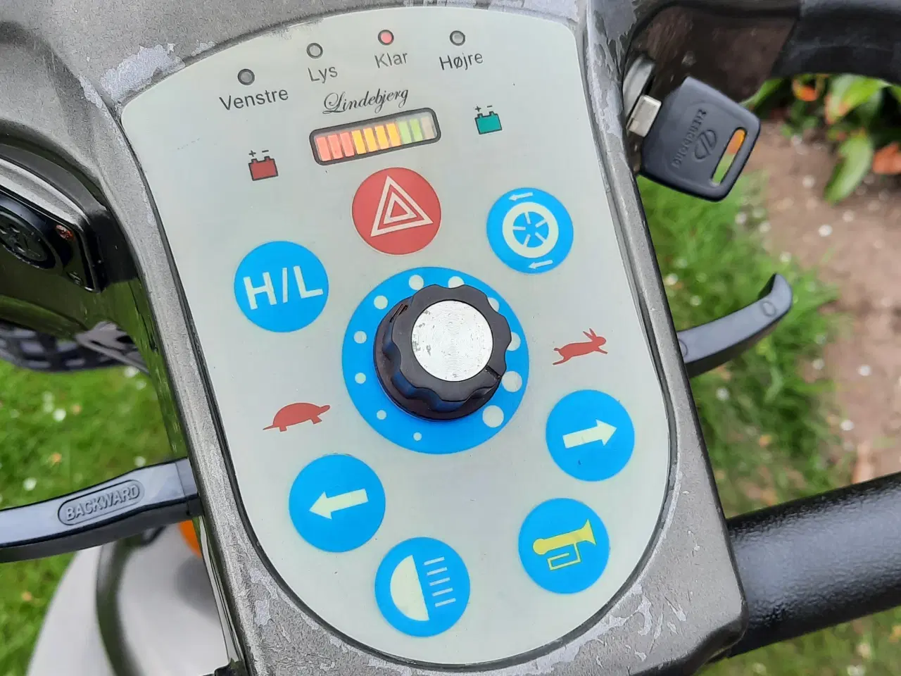 Billede 3 - Elscooter, fin og velkørende 3hjulet 