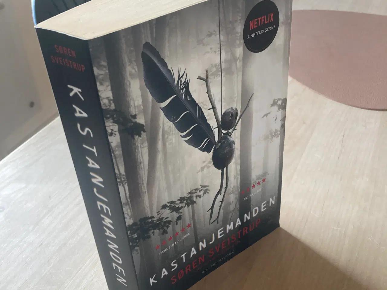 Billede 3 - Bog: “Kastanjemanden” af Søren Sveistrup