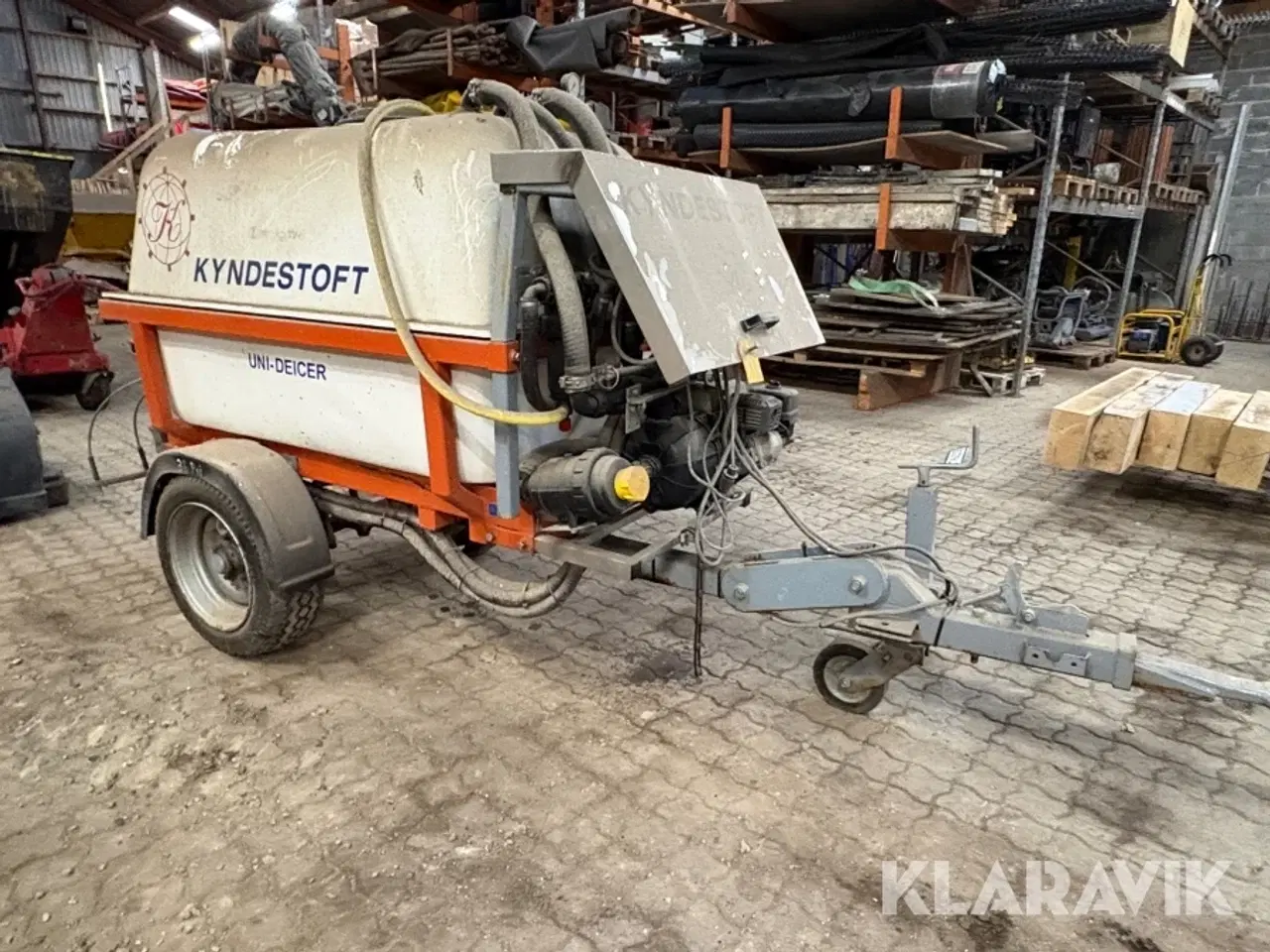 Billede 4 - Saltspreder Kyndestoft Uni-deicer