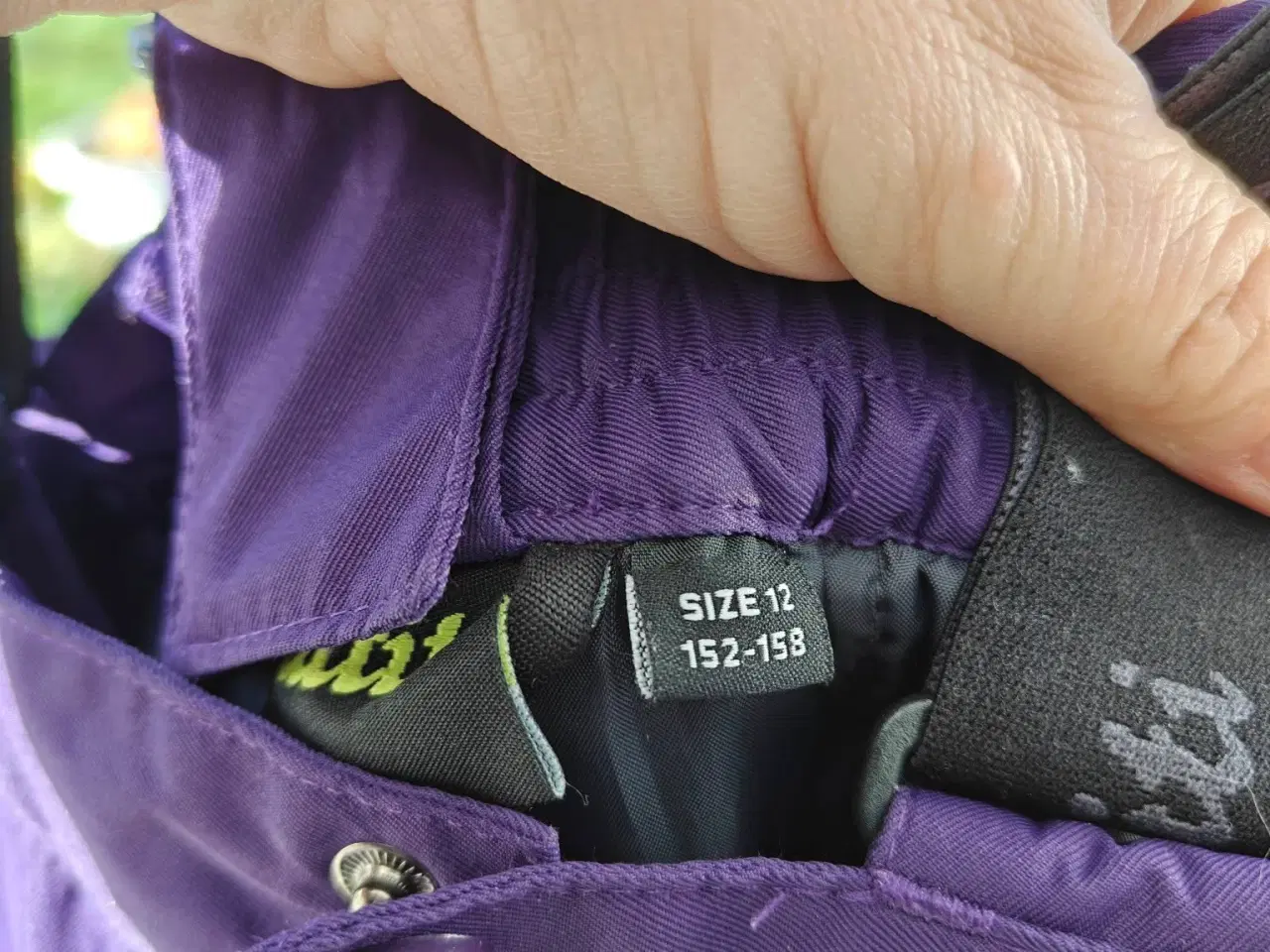 Billede 3 - Skibukser str 152-158