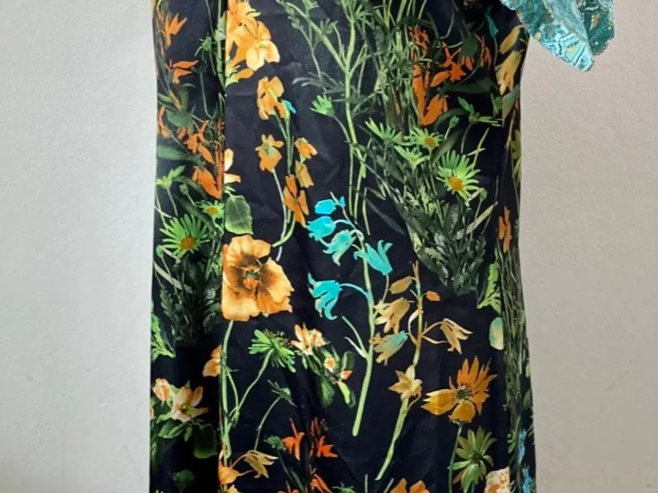 Billede 4 - Margot Weinreich Mikkelsen, kjole, str. XL