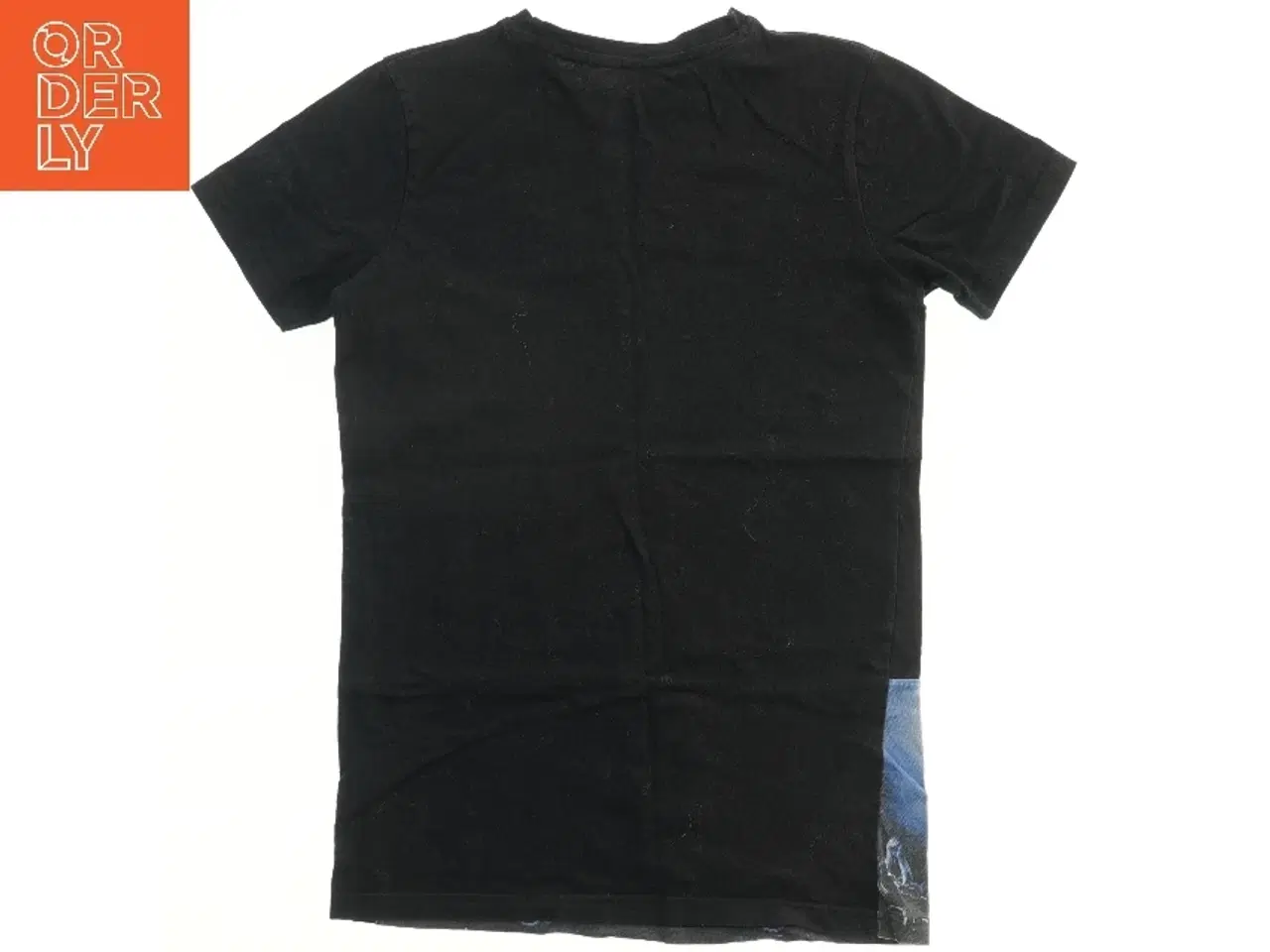 Billede 1 - T-Shirt med koncertprint fra VRS (str. 146)