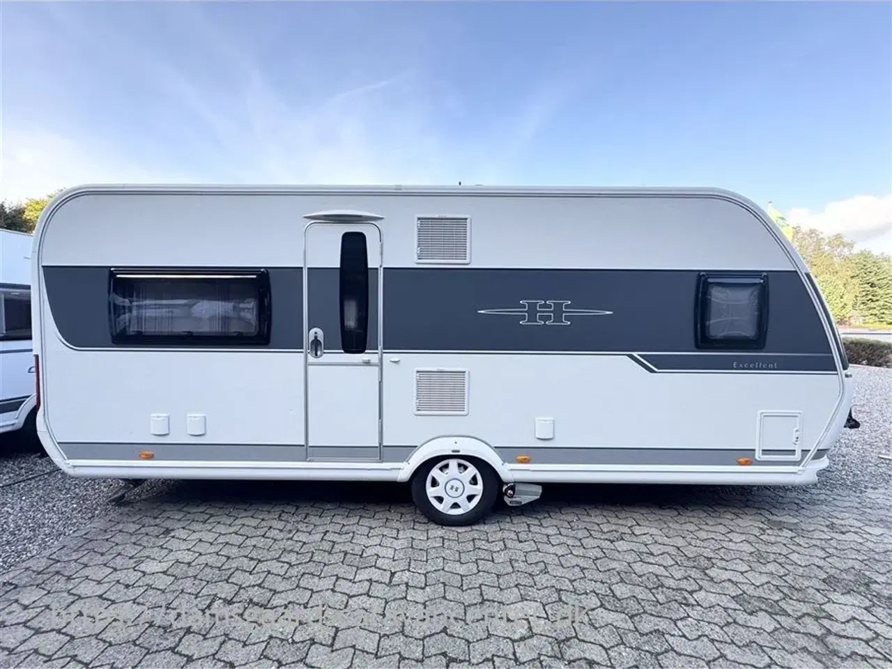 Billede 1 - 2016 - Hobby Excellent 560 CFe   Dobbeltseng-Gulvtemp.-Mover-Telt