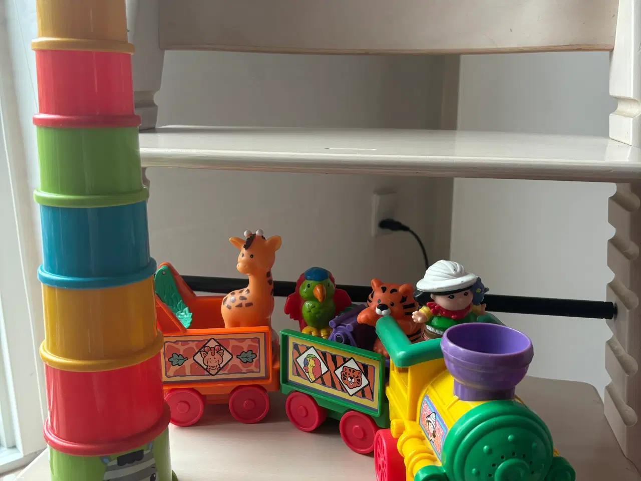 Billede 6 - Fisher-Price tog med dyr og lyd samt stableklodser