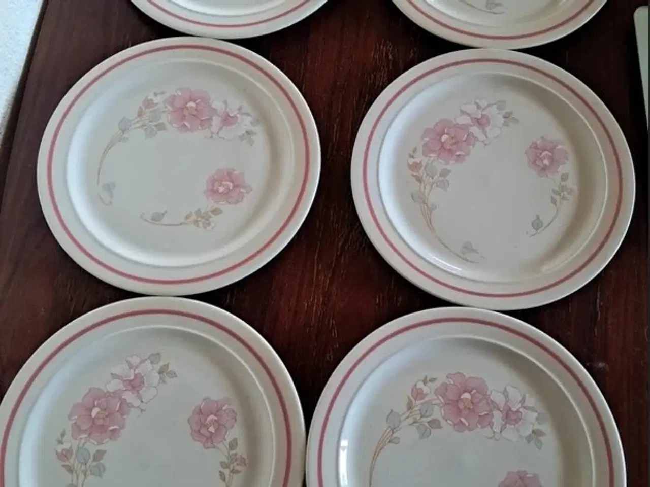 Billede 2 - 6 middagstallerkener